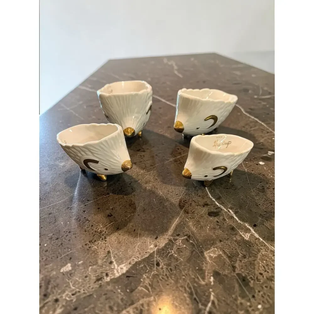 Anthropologie Hedgehog Nesting Measuring Cups - Set of 4 - White Ceramic & Gold